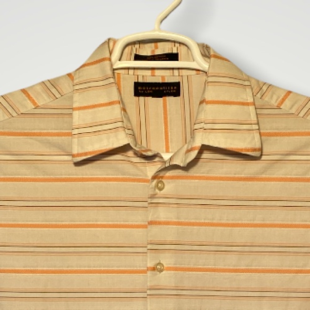 Metropolitan by Lord and Taylor men’s long sleeve shirt. Size medium.